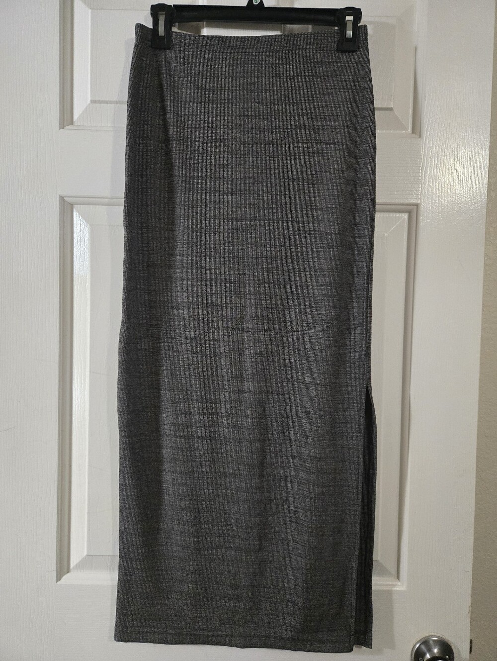 Bridge Women's Gray Ribbed Maxi Skirt with Side Slit Size Medium